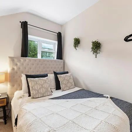 Lejlighed Boutique Flat - Parking - Sleeps 9