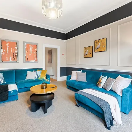 Boutique Flat - Parking - Sleeps 9 Lejlighed Bristol