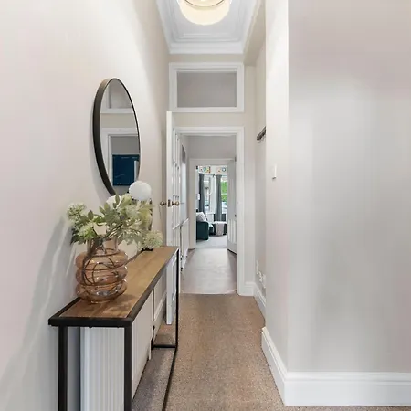 Appartement Boutique Flat - Parking - Sleeps 9 Bristol