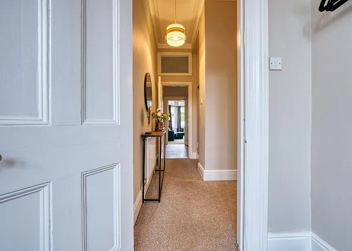 Appartamento Boutique Flat - Parking - Sleeps 9