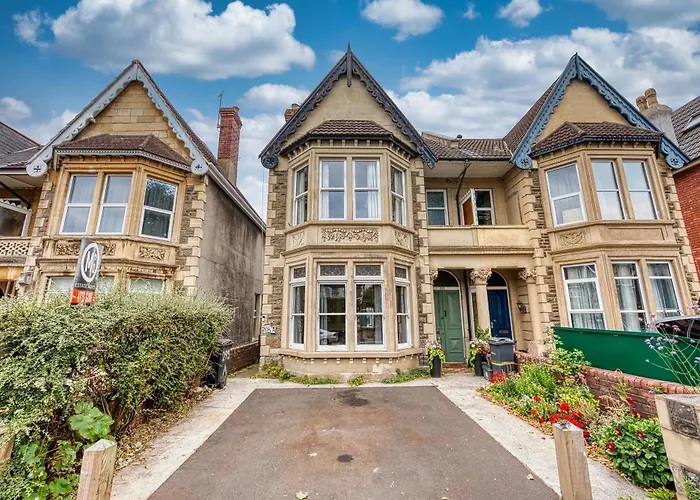 Boutique Flat - Parking - Sleeps 9 Appartamento Bristol